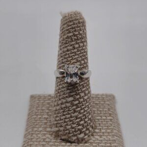 Size 7 Sterling Silver Rectangle Cubic Zirconia Clear Gem Ring A3746